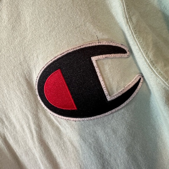 Champion Men’s Logo Graphic Tee Shirt - Picture 4 of 5